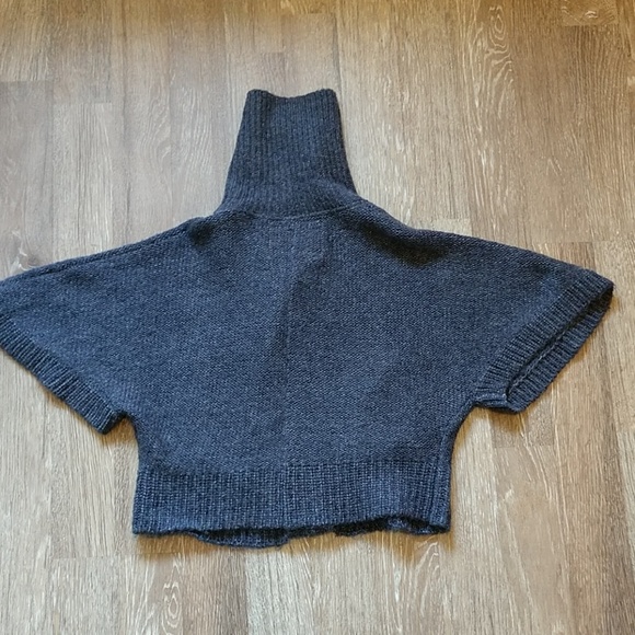 Element Sweater - Picture 5 of 5